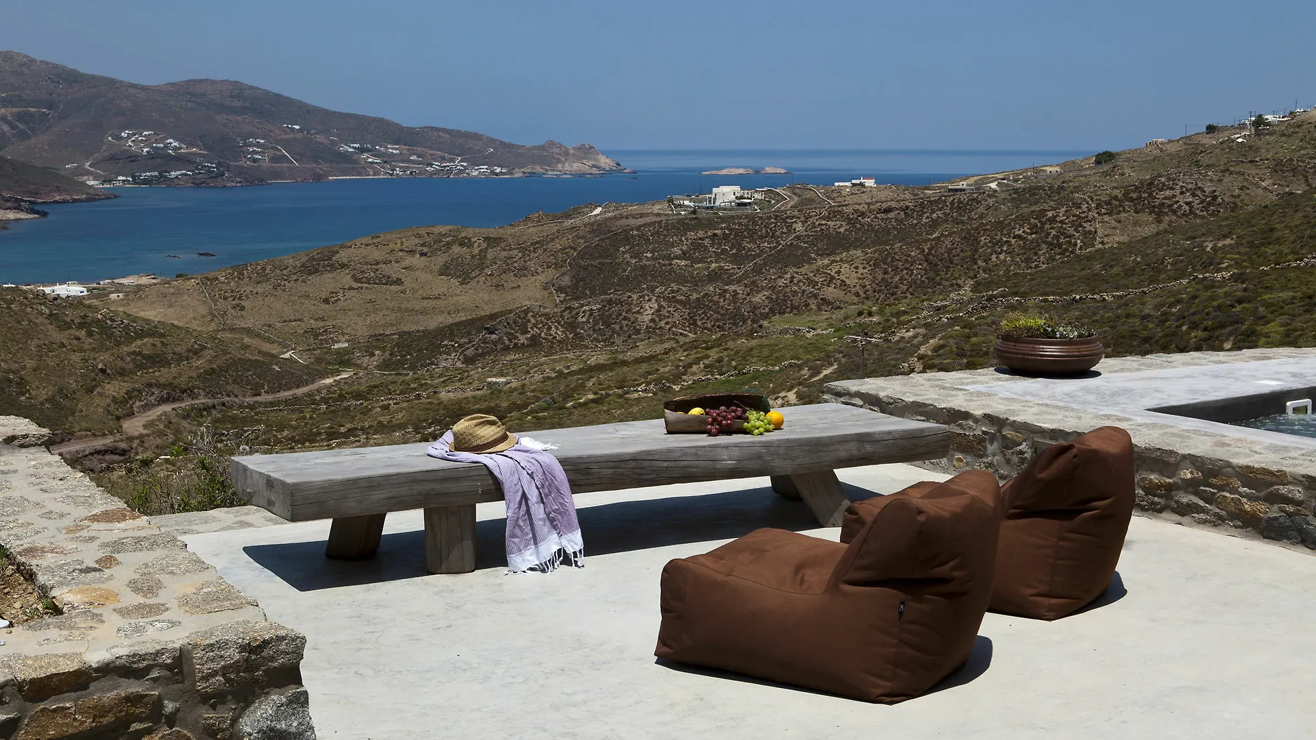 Villa Amra - Secluded Mykonos Haven With Sea Views, Heated Pool, Gym & Hammam Ftelia  0*, Ftelia (Mykonos)