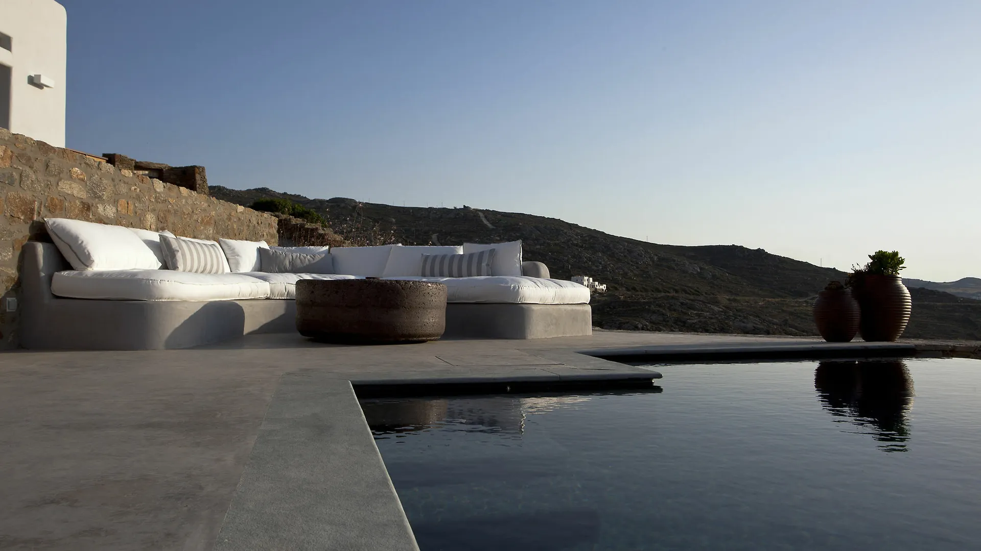 Villa Amra - Secluded Mykonos Haven With Sea Views, Heated Pool, Gym & Hammam Ftelia  Grecja